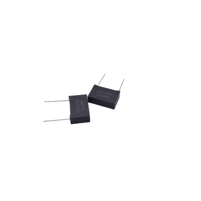 Door middel van een gat montage type RoHS compliant MMKP82 condensator683J630V met een breed capaciteitsbereik