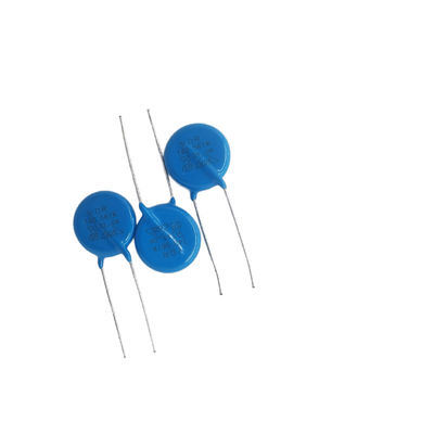 Door het gat metalen oxidevaristor voor elektronische bescherming 10D561K